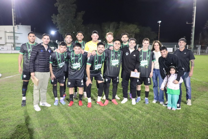 Sanjustino, el equipo campeón. Los dirigidos por Marcelo Molina vencieron a Ciclón Norte en el cierre de la fecha 1. Crédito: Gentileza César Ramallo.