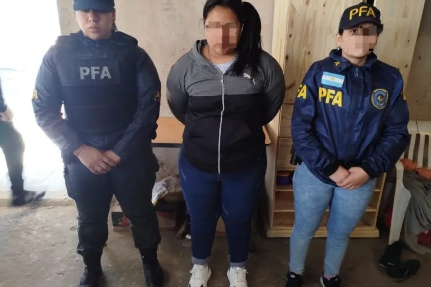 Una mujer mayor de edad quedó detenida. Foto: Gentileza