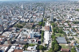 Se sostiene una leve nubosidad. Crédito: Luis Cetraro