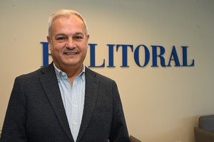 "Es un gran día para los santafesinos, tenemos un nuevo texto constitucional".  Créditos: Flavio Raina