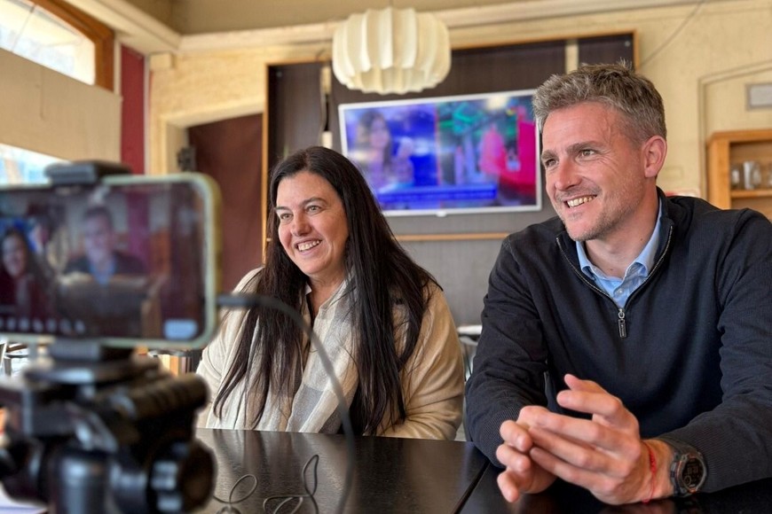 Castellani señaló: “Cada empresa, cada club, cada emprendimiento refleja la fuerza de nuestra provincia. El desafío es acompañar con políticas públicas que promuevan la producción, el empleo y el desarrollo local. Ahí está el verdadero motor de Santa Fe”.