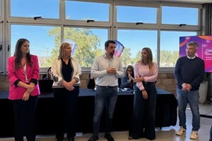 El intendente Braidot dio la bienvenida a los asistentes. Foto: Gentileza