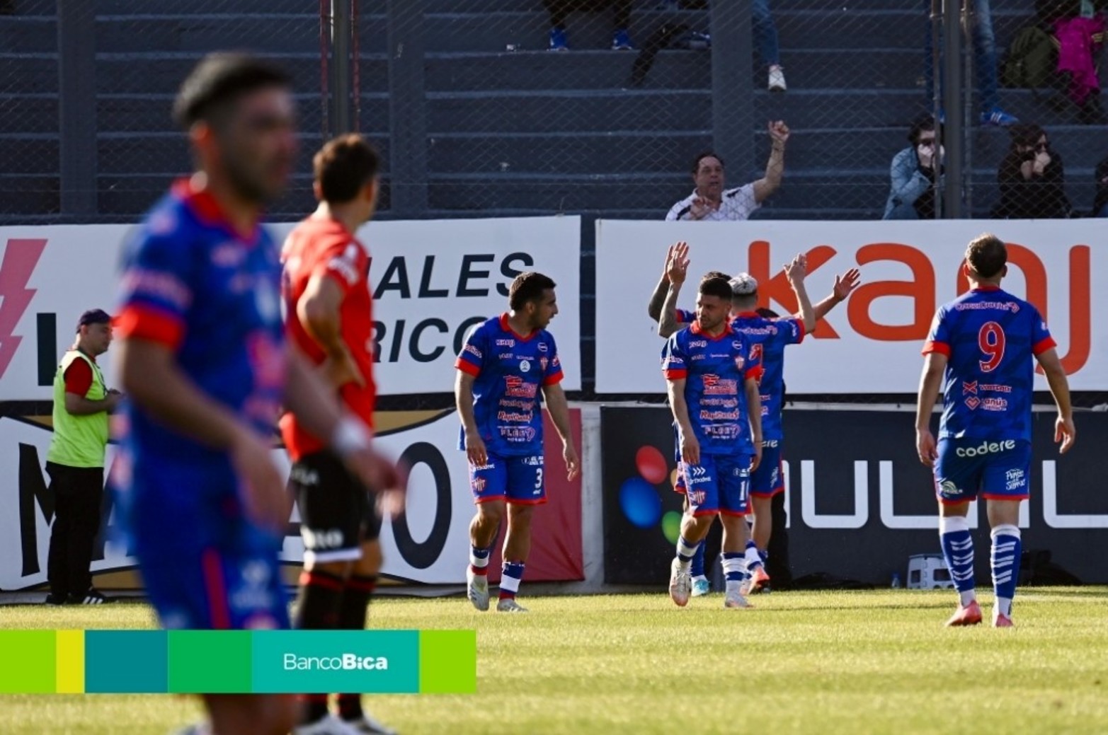 Galería BICA: Colón vs. Talleres (RDE). Fecha 31 de la Primera Nacional. Créditos: Juan Manuel Foglia