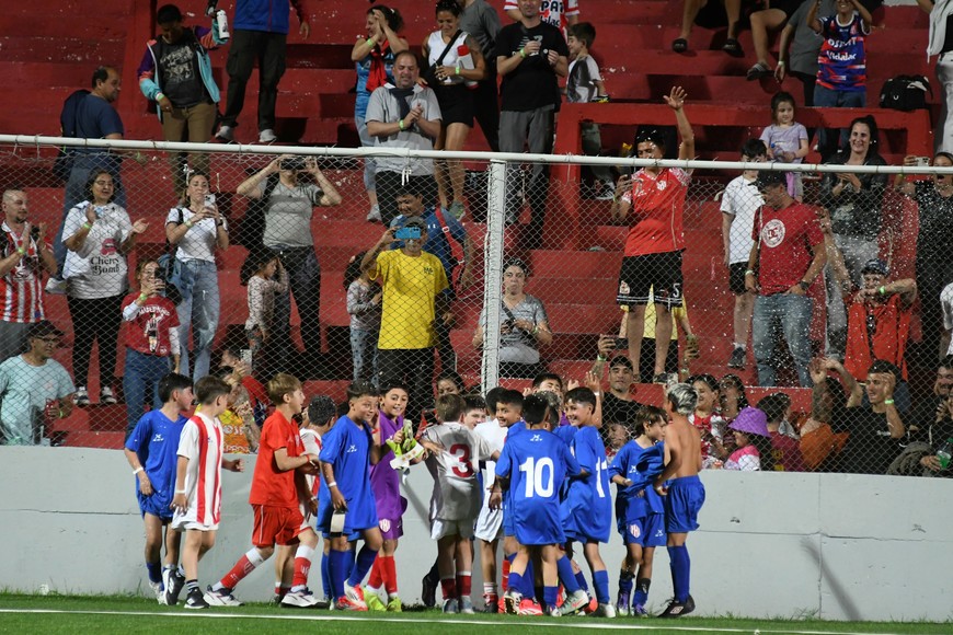 Torneo Infantil Diego Barisone. Foto: Manuel Fabatía