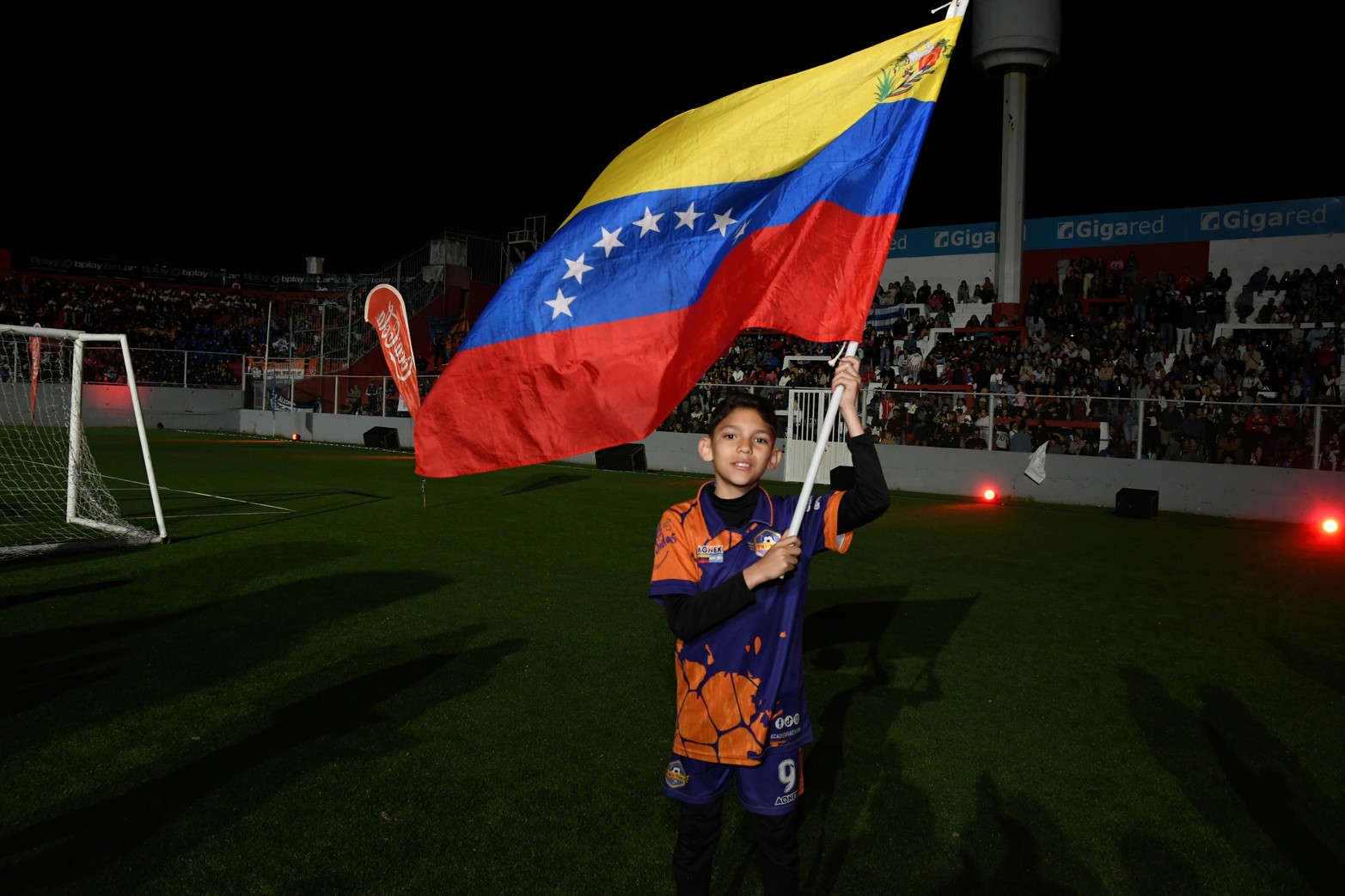 Unión Torneo Internacional de Fútbol Infantil Diego Barisone . Las delegaciones pasaron por el 15 de abril