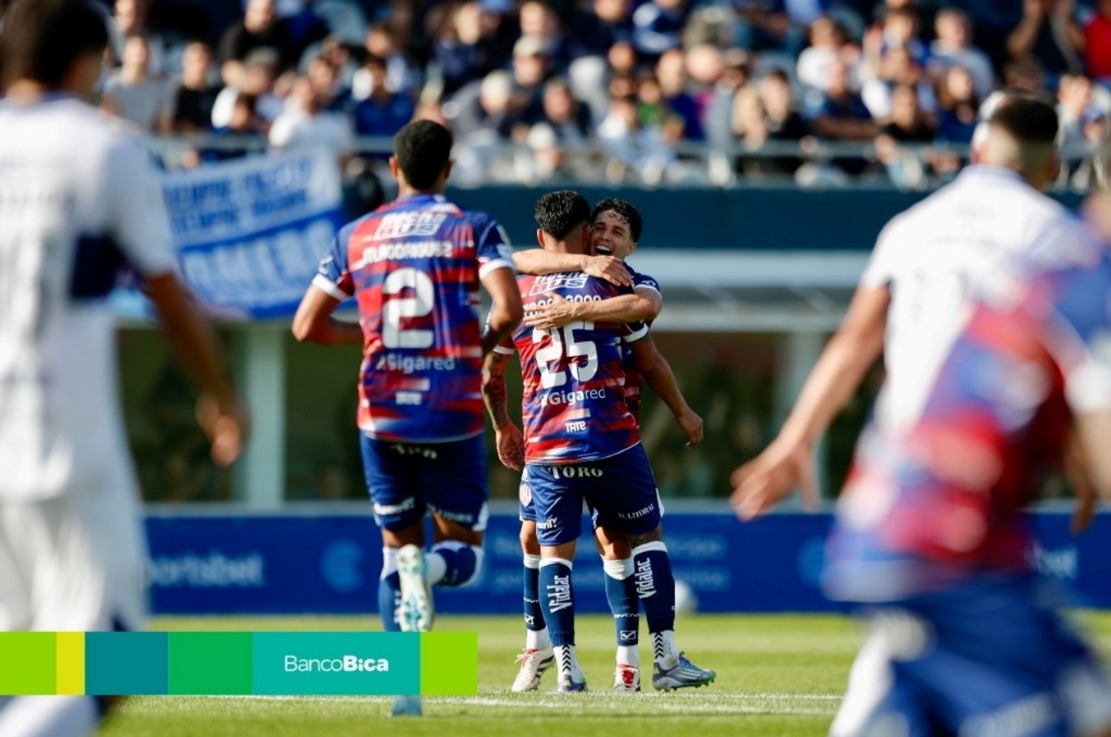 Galería BICA: Unión vs. Gimnasia | Fecha 8 Torneo Clausura de la Liga Profesional de Fútbol.