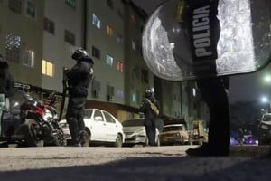 Parte del operativo policial en la zona del canal. Crédito: Ministerio de Seguridad de la Ciudad de Buenos Aires