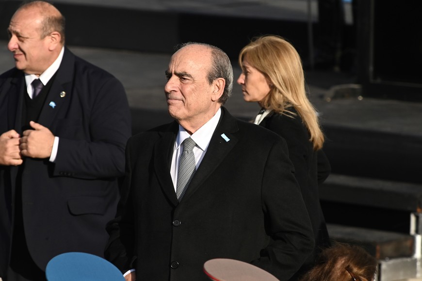 Guillermo Francos descartó la idea de judicializar la emergencia. "El Poder Ejecutivo la va a promulgar. Después tiene que dictar un decreto reglamentario para ver cómo se aplica la ley y eso tiene distintos aspectos", sostuvo. Crédito: Mauricio Garín