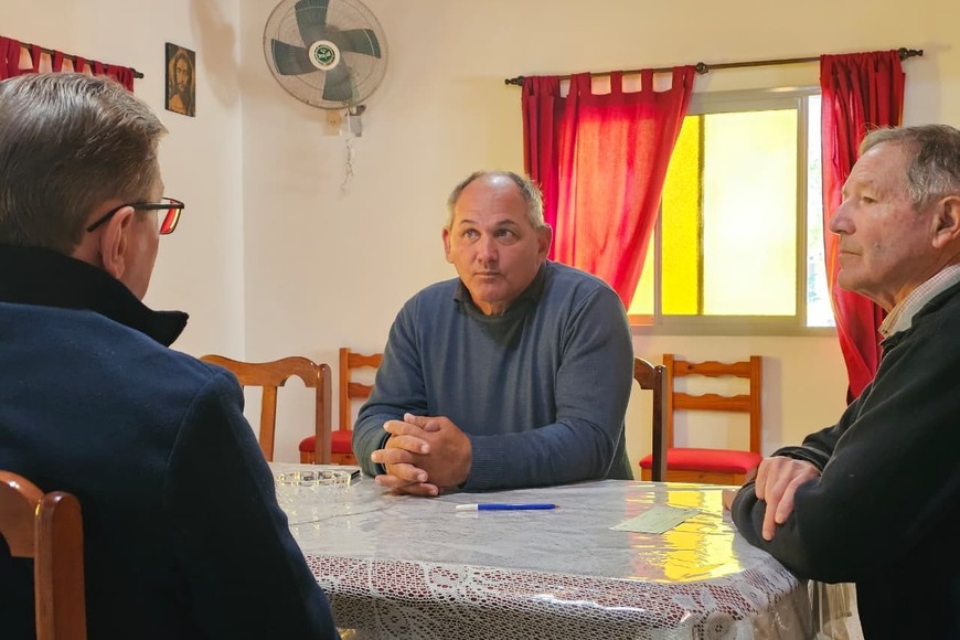 La visita del senador Borla y el apoyo de las autoridades locales reflejan la importancia de este proyecto para Colonia Esther y su compromiso con el bienestar de sus habitantes.