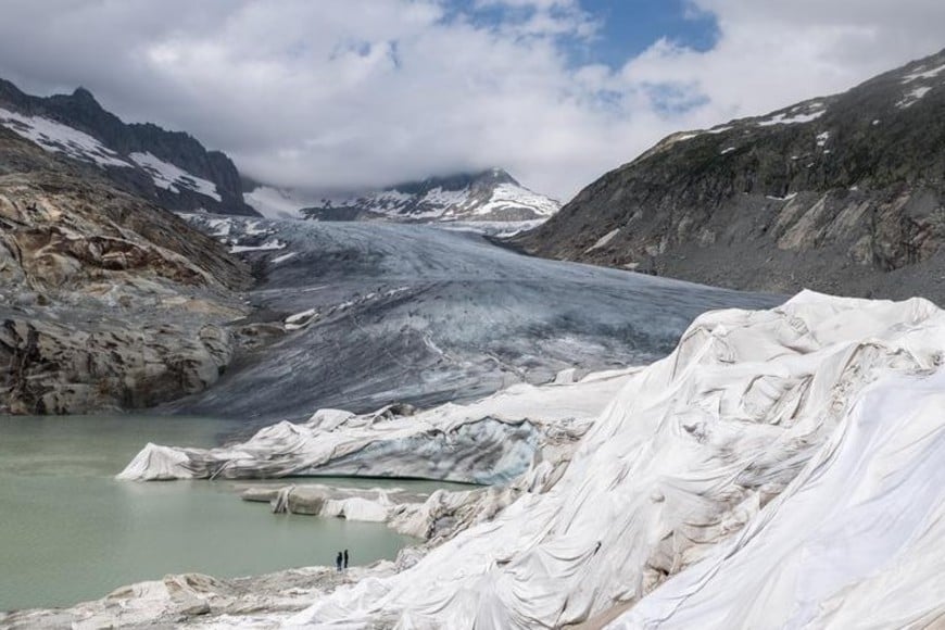 La capa de ozono es crucial contra el derretimiento de glaciares.