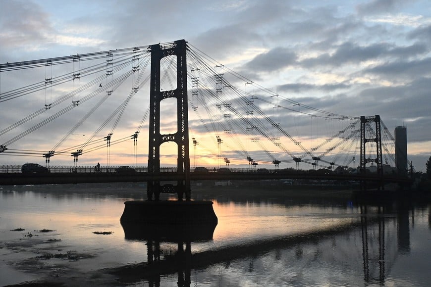 Continúan las altas temperaturas en la capital santafesina. Crédito: Flavio Raina