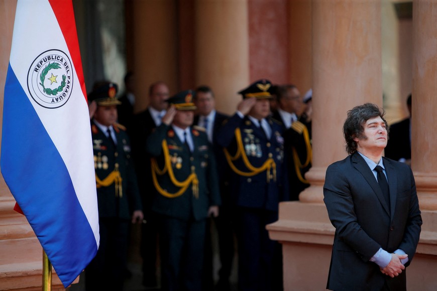 Argentina's President Javier Milei stands on the day of a meeting with Paraguay's President Santiago Pena (not pictured) at the 'Palacio de los Lopez' government palace, in Asuncion, Paraguay September 16, 2025. REUTERS/Cesar Olmedo