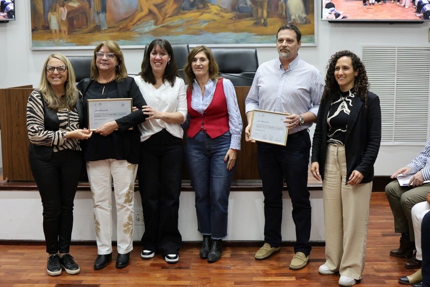 El Concejo otorgó la Distinción Marta Samatan a la trayectoria educativa