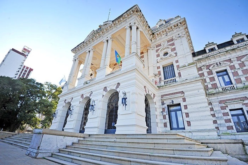 Fachada de la Casa de Gobierno provincial en La Plata.