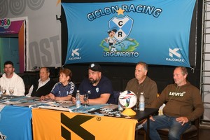 En conferencia de prensa. Carlos García, Juan Salemi, Liria Salemi, Hugo Servín, Rafael Suárez y Juan Gervasoni. Crédito: Manuel Fabatía.