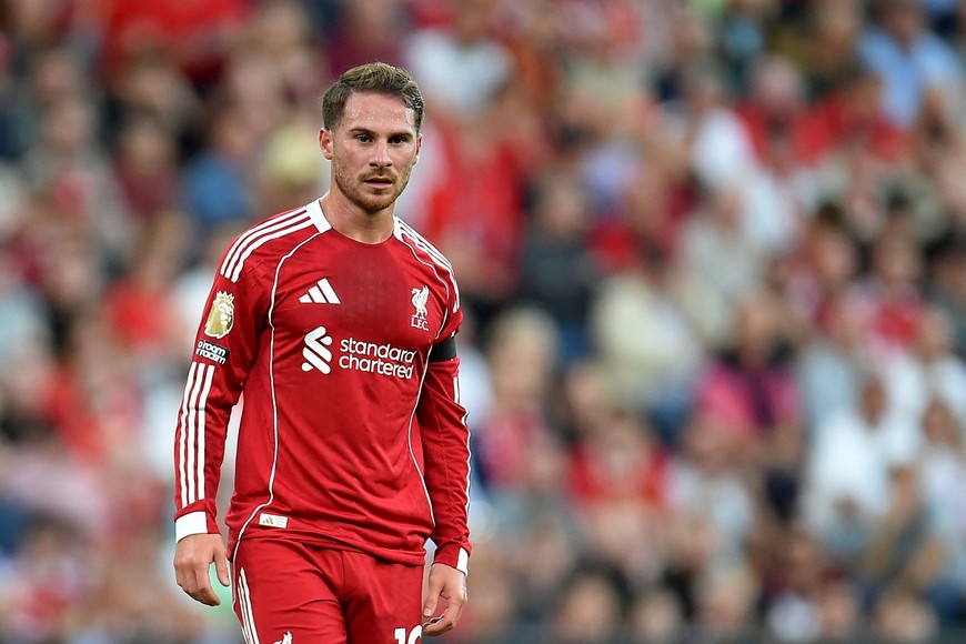 Soccer Football - Premier League - Liverpool v AFC Bournemouth - Anfield, Liverpool, Britain - August 15, 2025
Liverpool's Alexis Mac Allister looks on REUTERS/Peter Powell EDITORIAL USE ONLY. NO USE WITH UNAUTHORIZED AUDIO, VIDEO, DATA, FIXTURE LISTS, CLUB/LEAGUE LOGOS OR 'LIVE' SERVICES. ONLINE IN-MATCH USE LIMITED TO 120 IMAGES, NO VIDEO EMULATION. NO USE IN BETTING, GAMES OR SINGLE CLUB/LEAGUE/PLAYER PUBLICATIONS. PLEASE CONTACT YOUR ACCOUNT REPRESENTATIVE FOR FURTHER DETAILS..