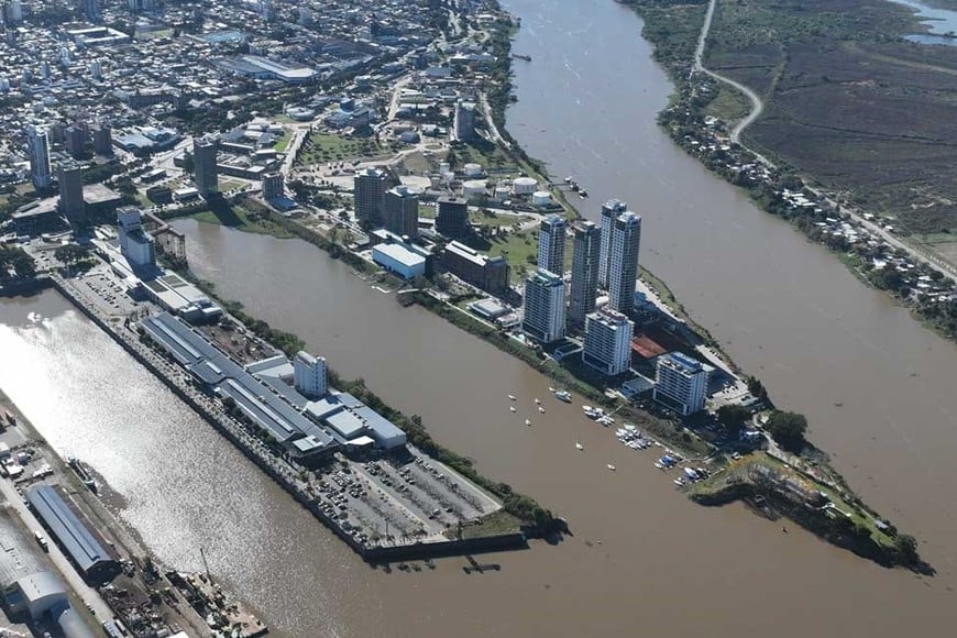 La zona portuaria en Santa Fe creció exponencialmente en los últimos años con desarrollo inmobiliario y empresarial. Foto: Fernando Nicola