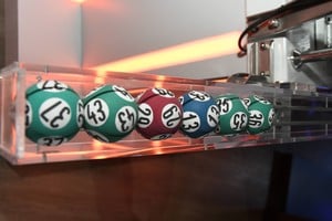 Sorteo de Quini 6. Foto: Manuel Fabatía