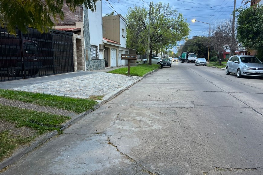 Vecinos de Guadalupe lograron recuperar una de las motos abandonada en plena fuga.