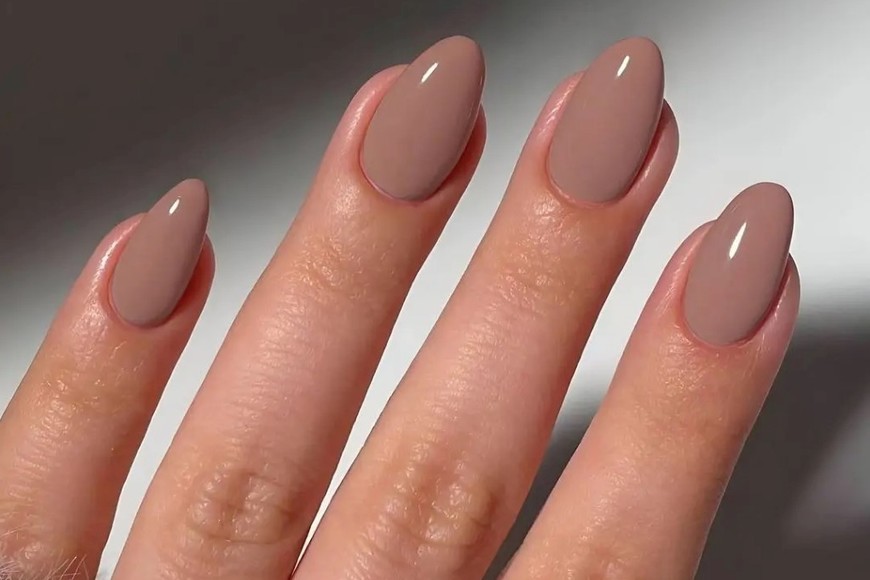 Nude: la opción sobria y natural para un look siempre impecable.