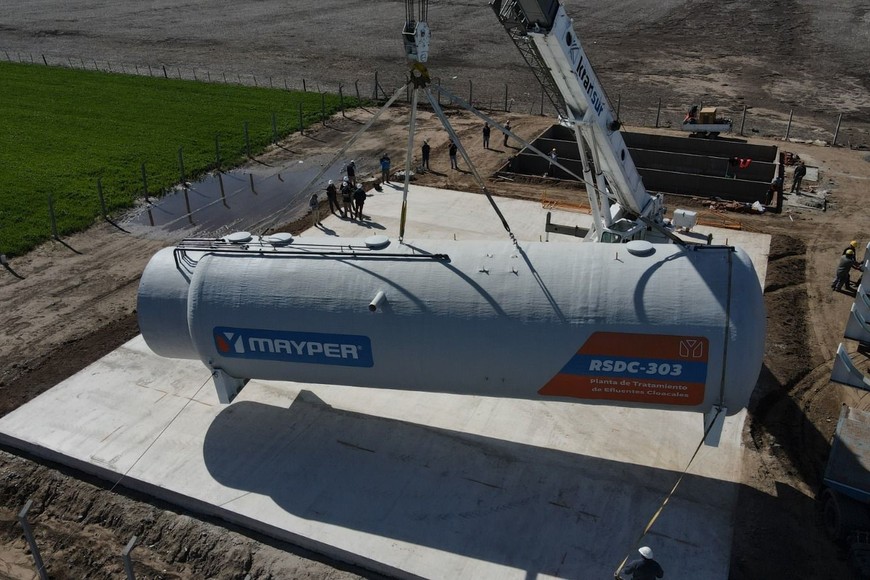 “Ya tenemos más del 70% de los trabajos terminados para transformar el servicio con un sistema cloacal moderno", dijo Enrico.