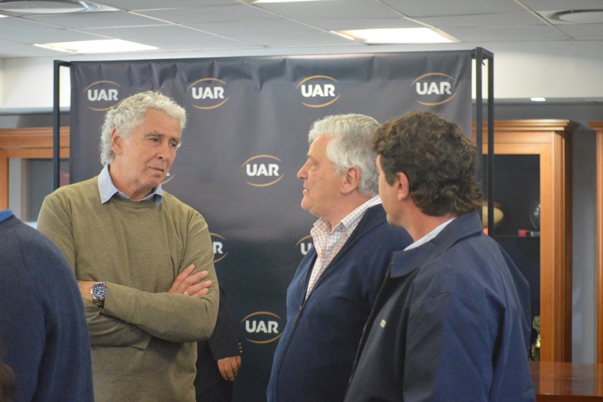 Gabriel Travaglini (UAR), Enrique Patrizi (UER) y Martín Cipriani (USR). Foto: Prensa UAR