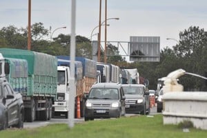 La Ruta Nacional 168, el acceso Este a la capital santafesina. Foto: Manuel Fabatía