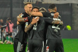 Riestra vs. Gimnasia. Foto: @prensariestra