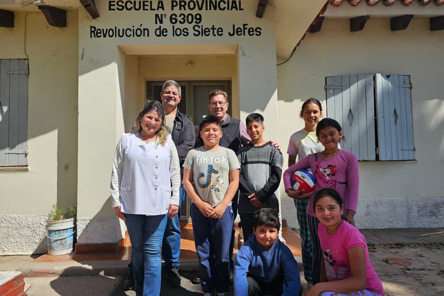El senador provincial Rodrigo Borla completó una intensa agenda de visitas en el centro del departamento San Justo.