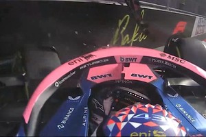 El fuerte impacto puso fin a su clasificación, relegándolo a una posición de salida menos favorable para la carrera de mañana.