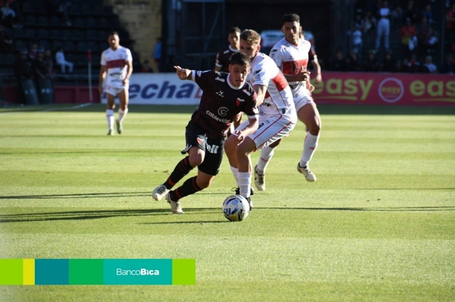 Galería BICA: Colón vs. Morón. Fecha 32 de la Primera Nacional.