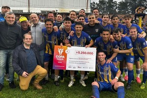 Centenario le ganó a 9 de Julio de Rafaela y clasificó a la gran final de la Copa Santa Fe
