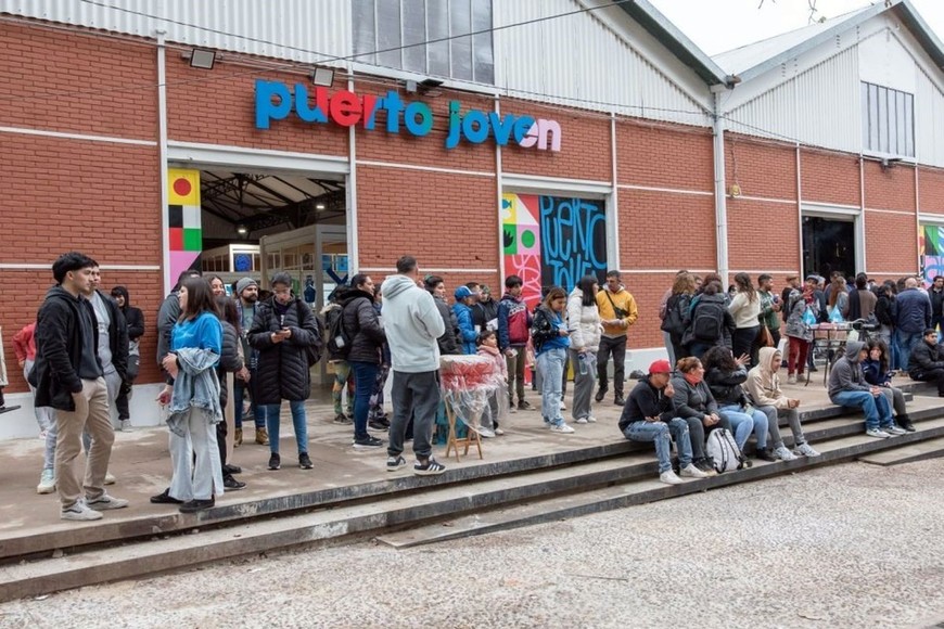 El Batman Day by Batxpo se realza en Puerto Joven, San Martín y el río, de Rosario.