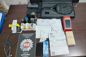 Camillero de Santo Tomé acusado por estafar a cuatro mujeres