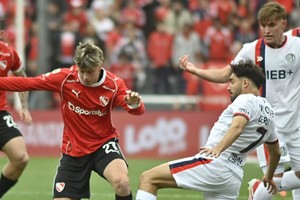 El Rojo y el Cuervo no se sacaron diferencias.