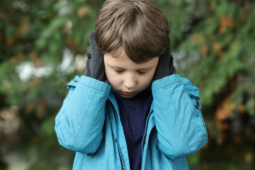 El conflicto comenzó en 2024: la escuela notificó a la familia que no renovaría las matrículas de ambos niños alegando el “derecho de admisión”. Imagen ilustrativa