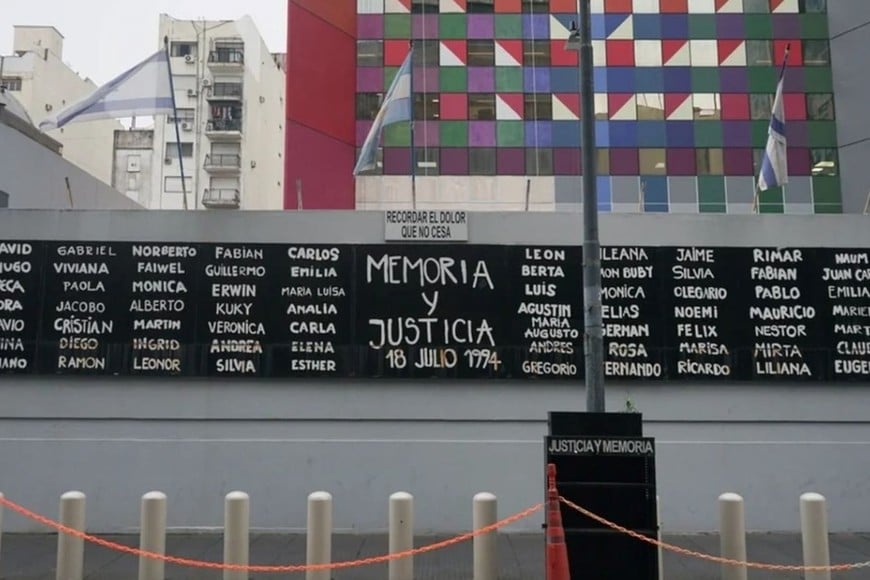 Imagen de la sede de la AMIA