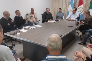 El objetivo es establecer un plan de acción unificado, similar al que se ha implementado con éxito en otras zonas de la ciudad, para definir un cronograma claro y consensuado.