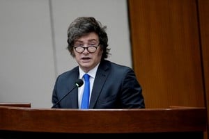 FILE PHOTO: Argentine President Javier Milei speaks during the honorary session of the Paraguayan National Congress, in Asuncion, Paraguay, September 17, 2025. REUTERS/Cesar Olmedo/File Photo