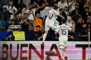 Soccer Football - LaLiga - Levante v Real Madrid - Estadi Ciutat de Valencia, Valencia, Spain - September 23, 2025
Real Madrid's Franco Mastantuono celebrates scoring their second goal REUTERS/Pablo Morano
