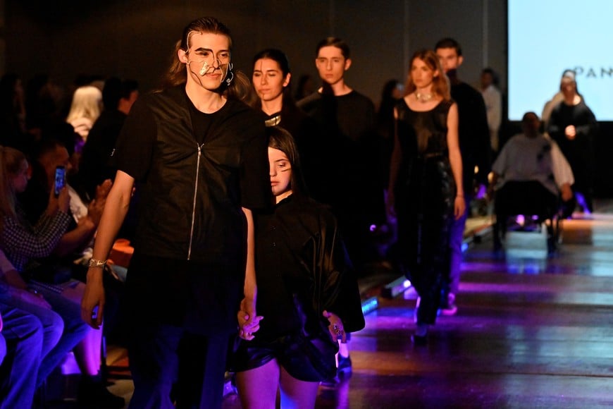 CILSA efectuó el Desfile Inclusivo, junto al diseñador Panni Margot y Advanced, en el Hilton Buenos Aires