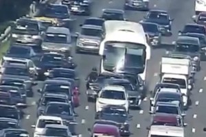 El momento en el cual se produce el accidente.