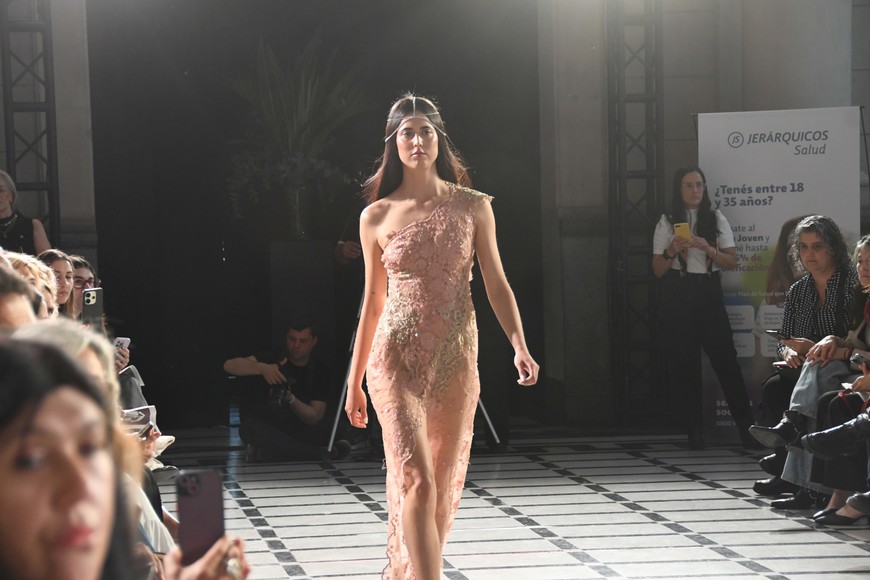 Mónica Maldonado, Primavera-Verano 25-26. Crédito: Manuel Fabatía