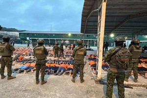 El enfrentamiento entre prisioneros se registró en la cárcel de la costera Esmeraldas, al norte de Ecuador.