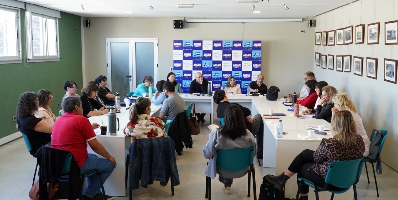 Este jueves se reunieron los delegados de las 19 seccionales con el mandato de la última asamblea. Foto: Gentileza