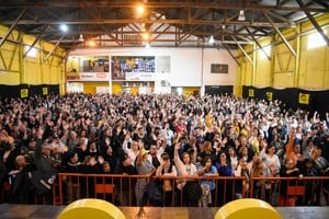 Afiliados colmaron el SUM de la sede sindical en una jornada de unidad y respaldo gremial.