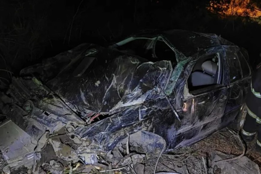 El conductor fue trasladado para su evaluación médica al hospital local.