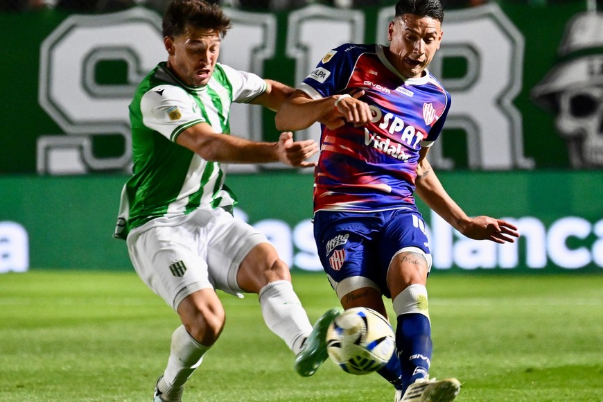 Mauricio "Caramelo" Martínez, de lo poco rescatable. Foto: Juan Manuel Foglia