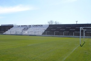 Estadio Ciudad de Caseros, último destino el 2025 para el rojinegro.