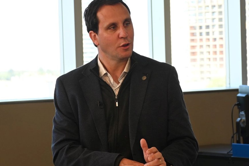 Cristian Fiereder, presidente de la Unión Industrial de Santa Fe, durante la entrevista en el Mes de la Industria. Foto: Flavio Raina